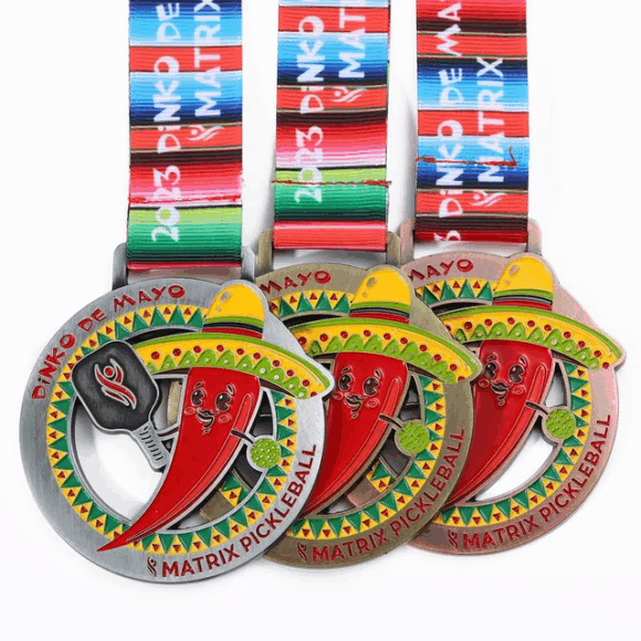 Kinh nghiệm đặt huy chương pickleball tại A&T Label